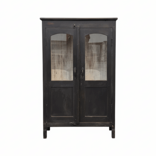 Musta pikkukaappi lasiovet